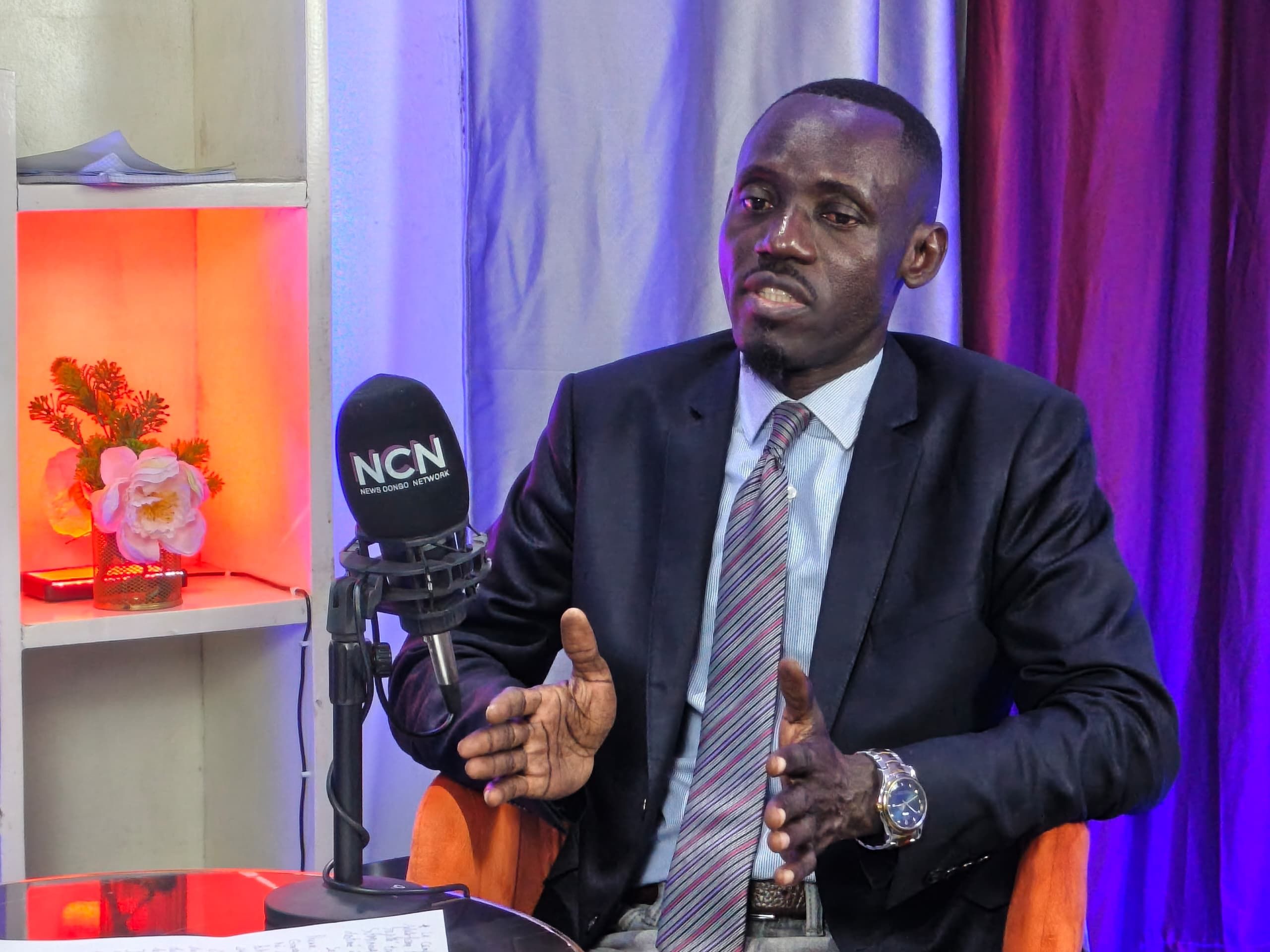 3b56bbc2 6376 4a49 9fa3 8600095ea18e