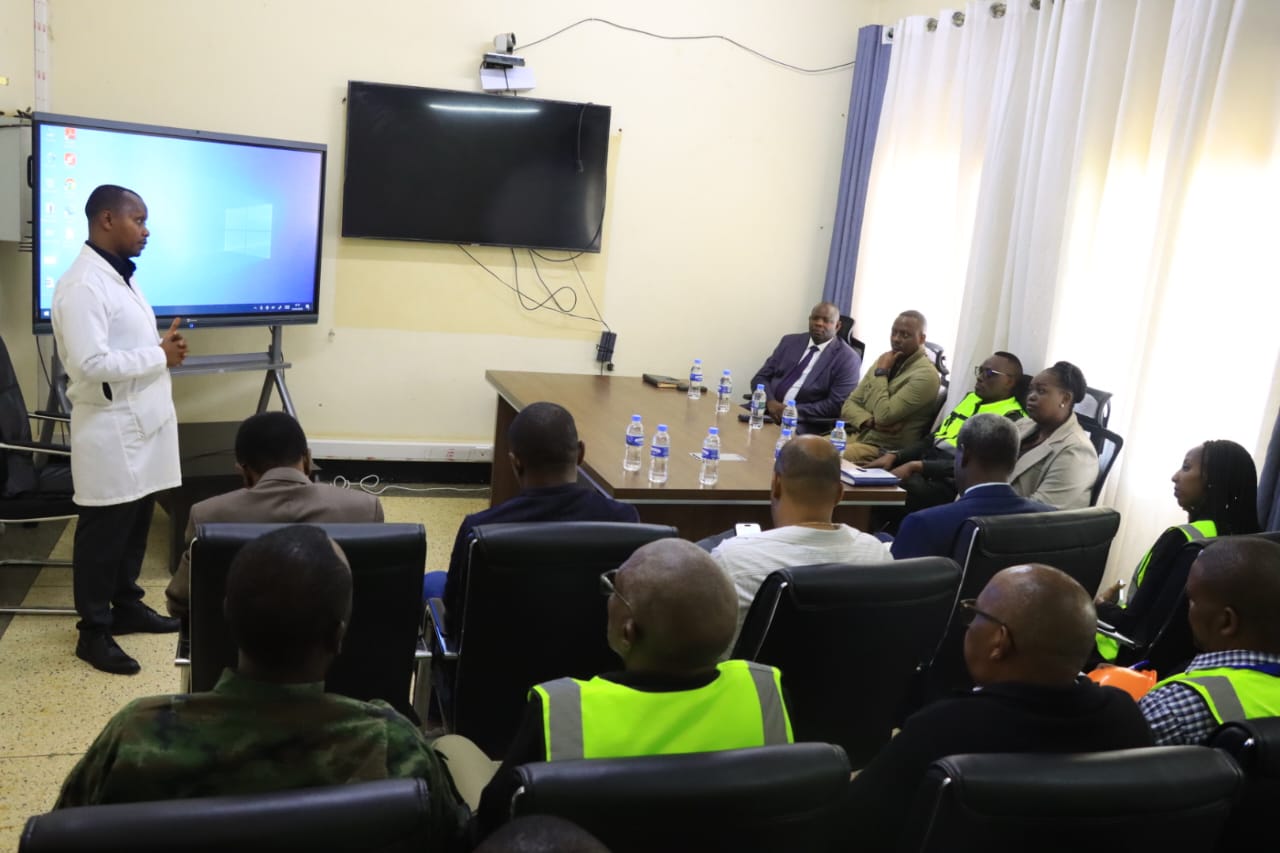 Imirimo yo kubaka inzu y'ababyeyi mu Bitaro bya Nyamata igeze kuri 80% 21 G LugSlW4AAFD0v