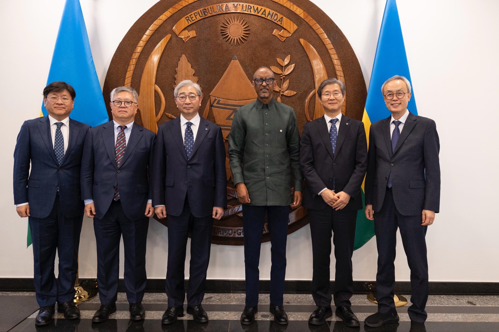 Perezida Kagame yakiriye Prof. Dong-Sup Yoon uyobora Kaminuza ya Yonsei 6