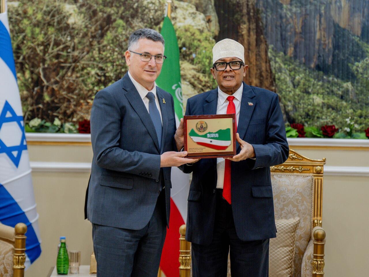 c5555cf759b8fae14d11e92c93adbfc084362951