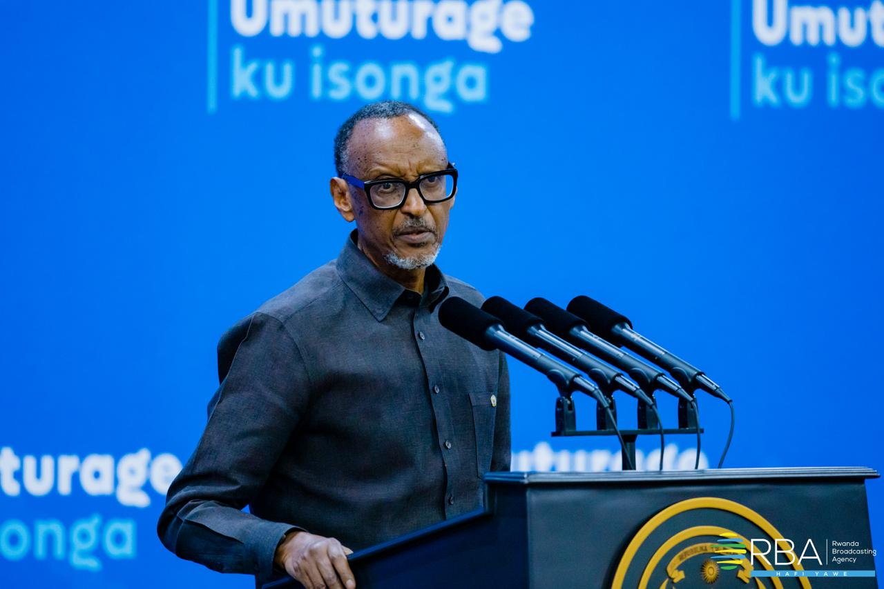 Muri abirasi kandi mwiratana ubusa: Perezida Kagame wakurugutuye abayobozi 18 20260323 173633