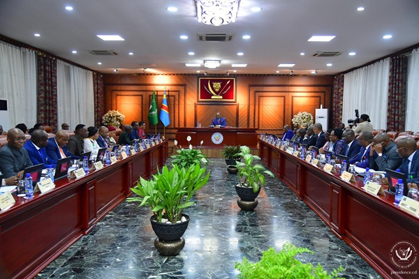 Kinshasa yatangiye kwikanga M23 muri Katanga 57 4ddc75f1698994d05cf43f2316d7d33a L