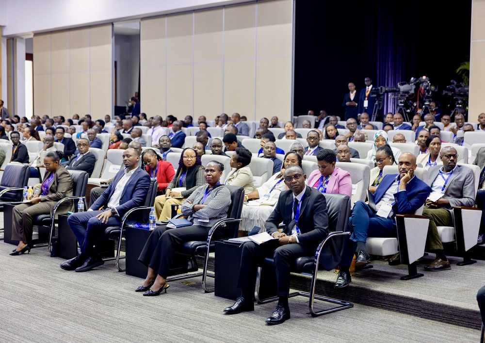 Tugomba gukora nk’ikipe imwe kandi itsinda - Minisitiri w'Intebe 12