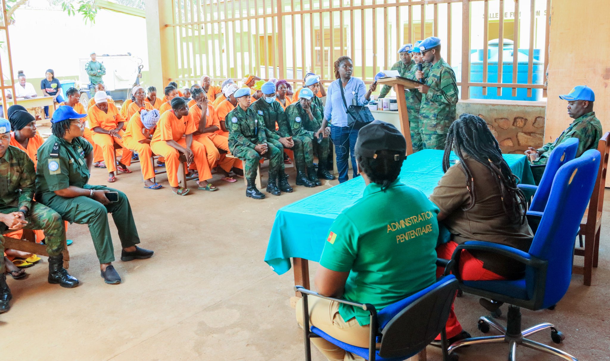 Bangui: Ingabo z'u Rwanda zahaye ubuvuzi abagororwa muri Gereza y’Abagore ya Bimbo 11