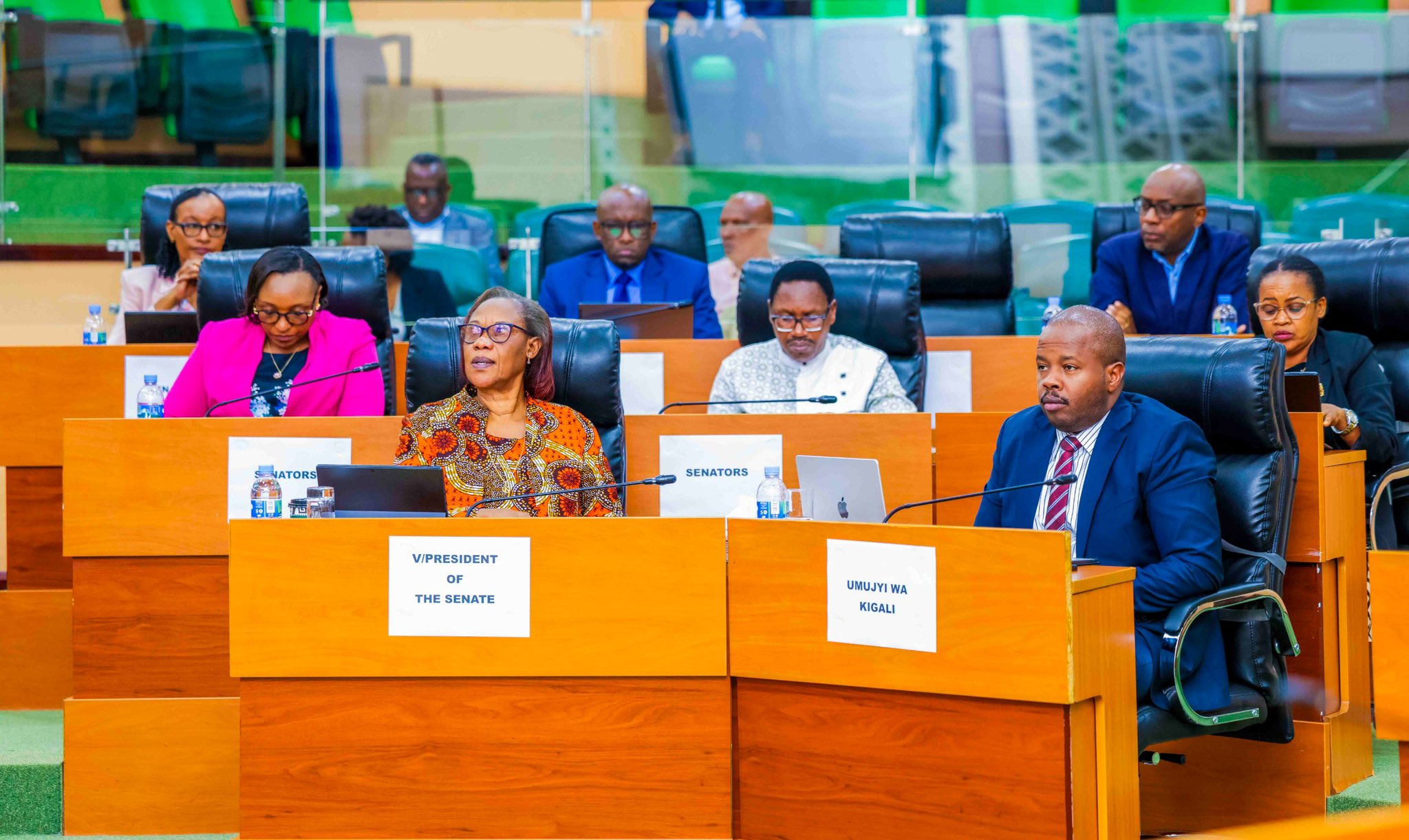 Minisitiri Habimana yahaye abasenateri ikiganiro kuri politiki y’igihugu y'umuganda 11 HEvd8wDWkAApcsv 1