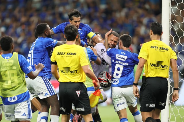 official match report from cruzeiro vs atletico mg confirms v0