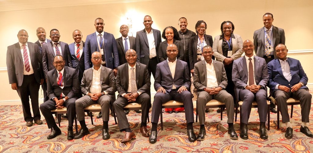 U Rwanda, Kenya na Uganda byiyemeje kwihutisha iyubakwa ry'umuhanda wa gari ya moshi 6 HF wEkkWQAAJ HZ