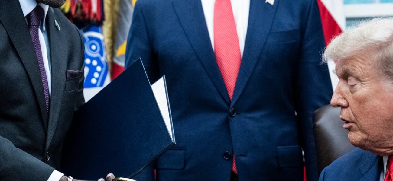 05int-rwanda-us-deportees-1-vhfg-mobileMasterAt3x