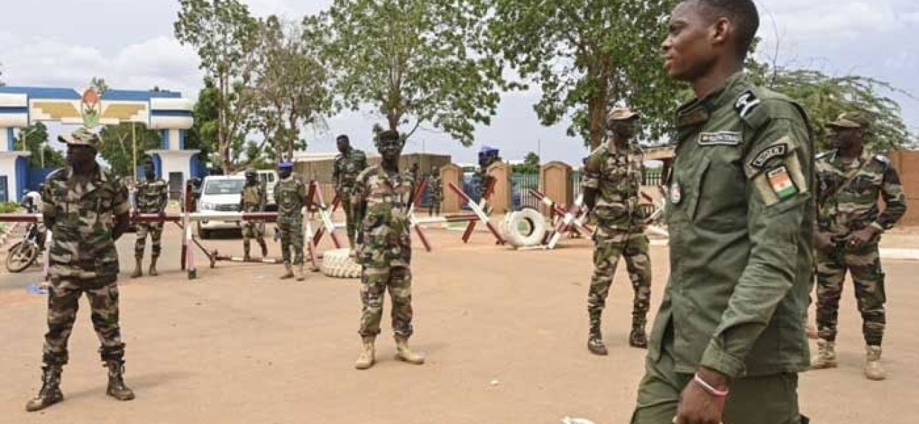 1305634_4027650_Niger_akhbar