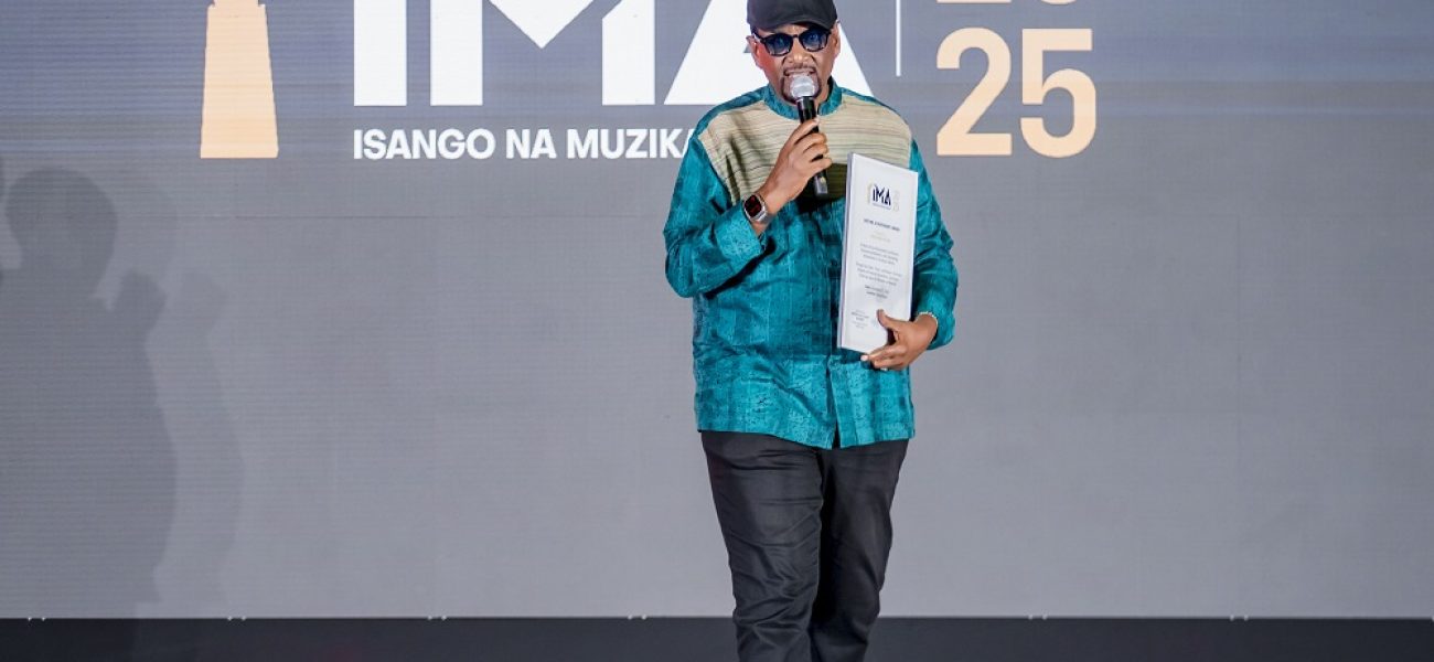 1766386640861thelink_25