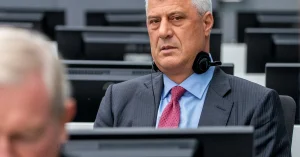 2020-11-09T150423Z_1094198680_RC2RZJ9TIWLO_RTRMADP_3_WARCRIMES-KOSOVO-THACI