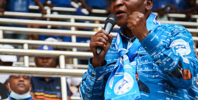 2020-12-23T065553Z_561448185_RC2USK9V16B5_RTRMADP_3_CENTRALAFRICA-ELECTION