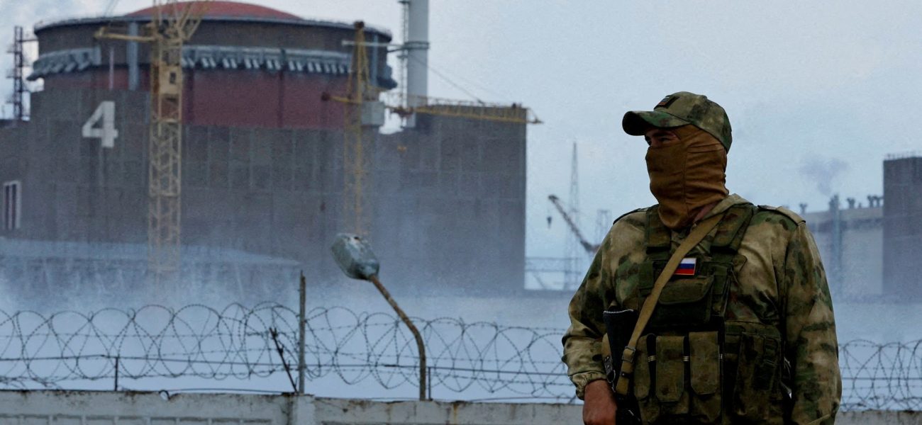 2022-10-01T070634Z_272460832_RC26SW9XR7L9_RTRMADP_3_UKRAINE-CRISIS-ZAPORIZHZHIA-DETENTION