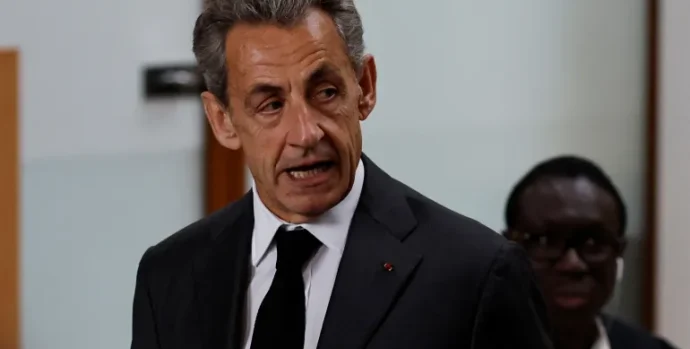 2023-11-08T125132Z_2088149456_RC2094AL2V5U_RTRMADP_3_FRANCE-POLITICS-SARKOZY-TRIAL-1-1736159037