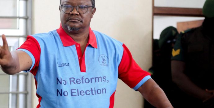 2025-06-02T094850Z-1750857932-RC22UEA2QUBU-RTRMADP-3-TANZANIA-POLITICS