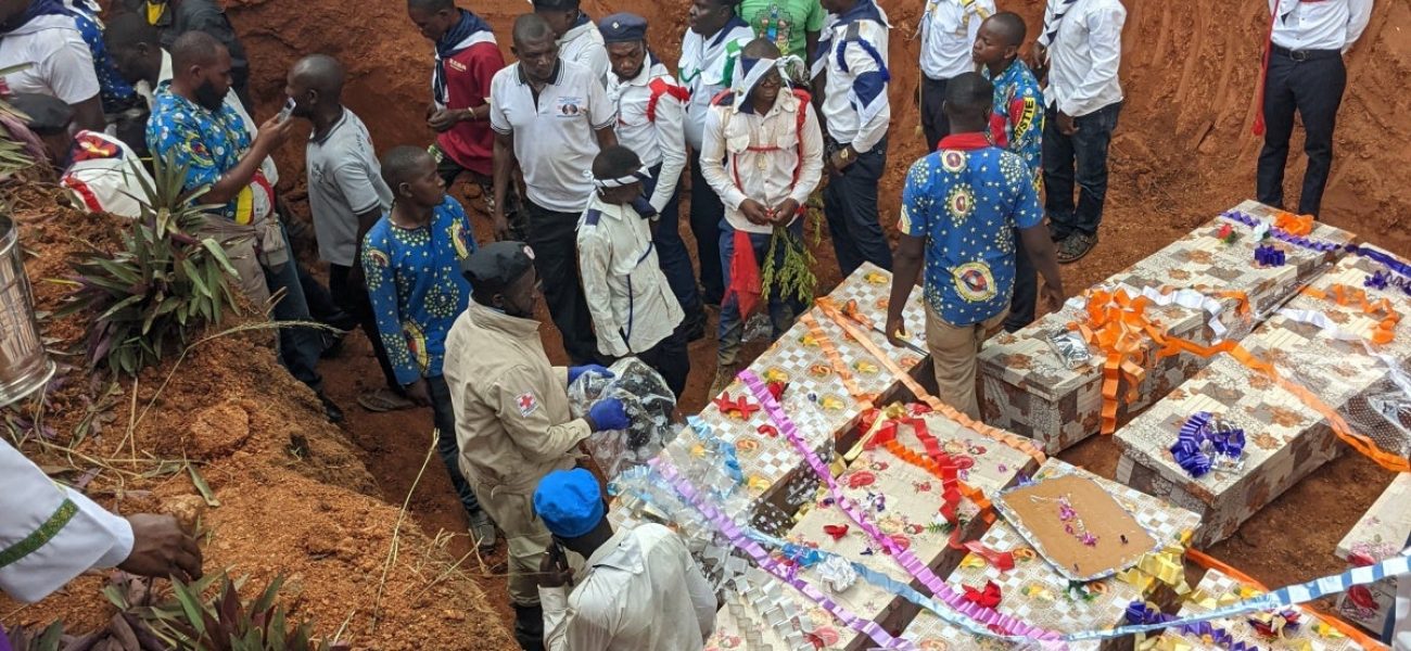 202508afr_drc_komanda_burial