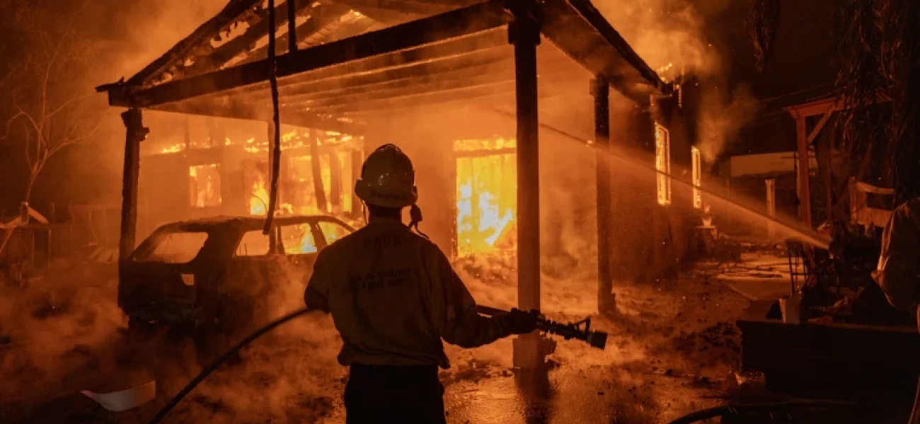 250109-eaton-fire-mb-0848-461063