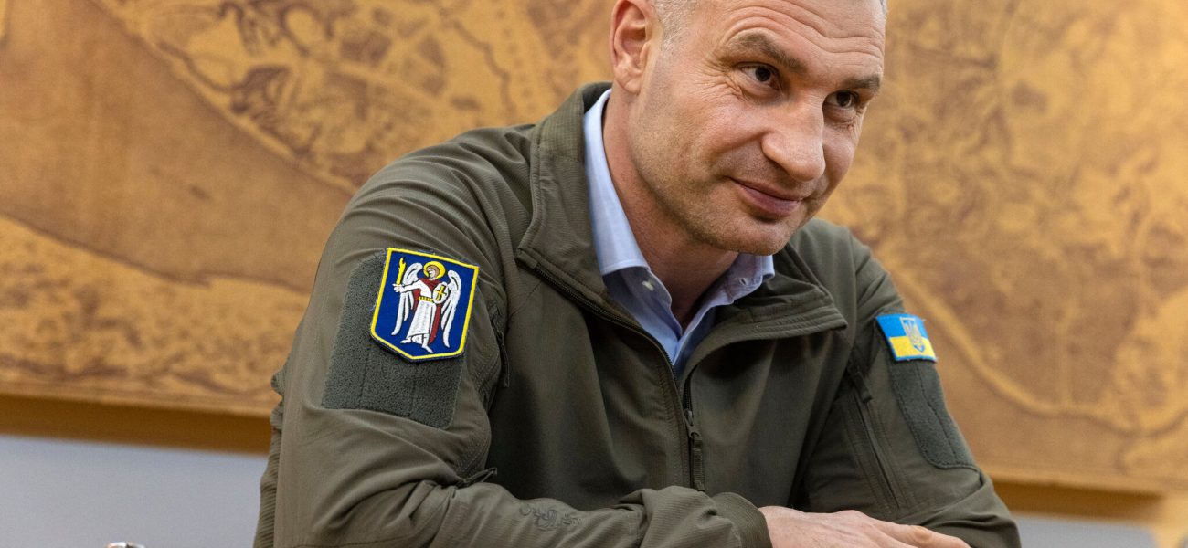 30ukraine-briefing-kyiv-mayor-1-1c76-superJumbo