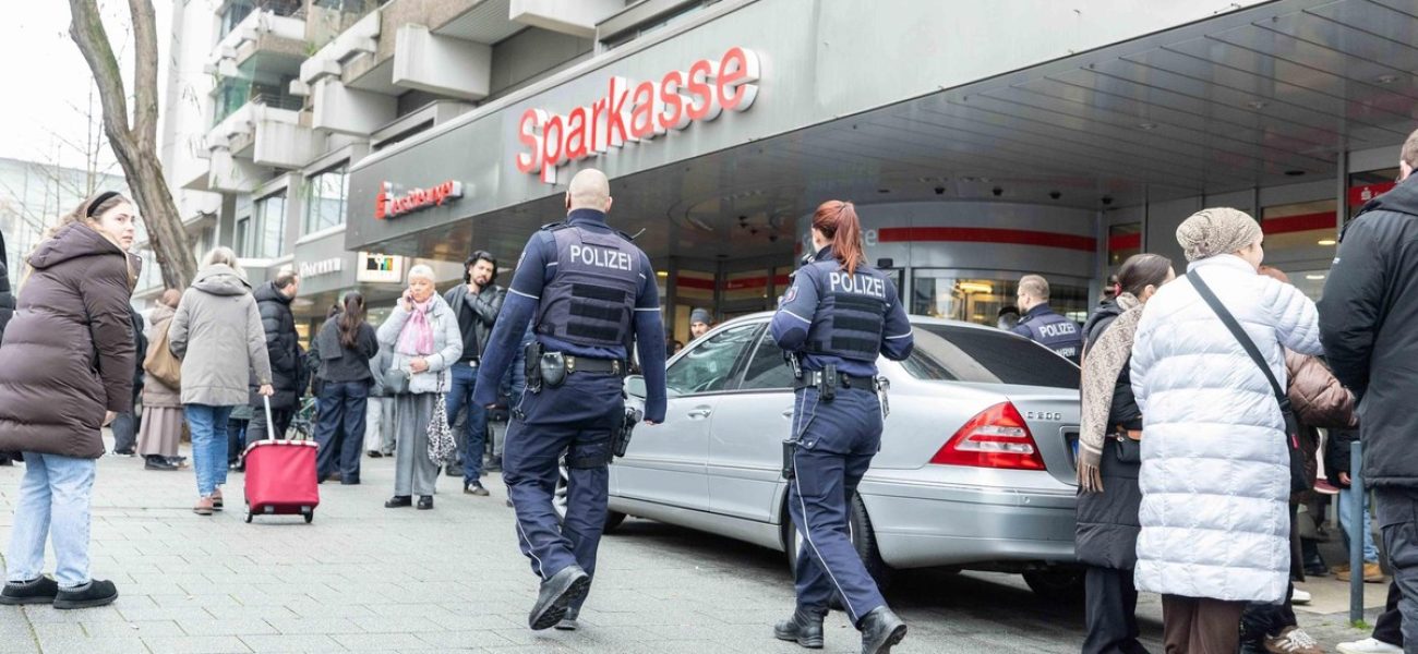 410808784_1767013906_v16_9_1200