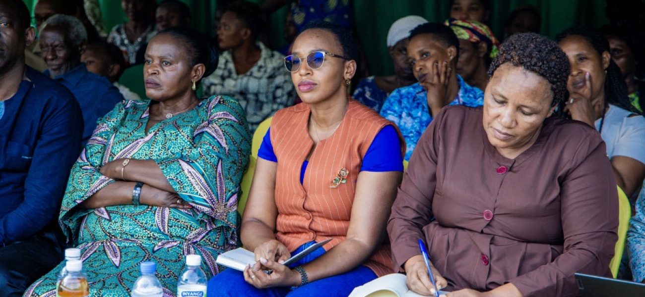 4O6A1212_copy_1000x666