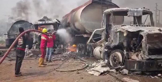 4314JO-NIGERIA-BLAST__O_