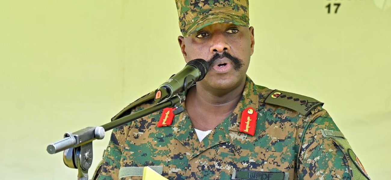 8bdebb60-7073-4831-9b7b-4850f4ec6858