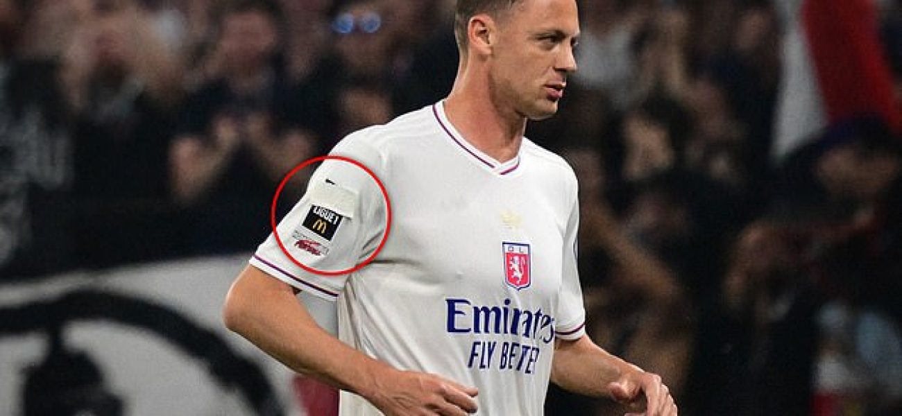 99083171-0-image-a-27_1749140483909