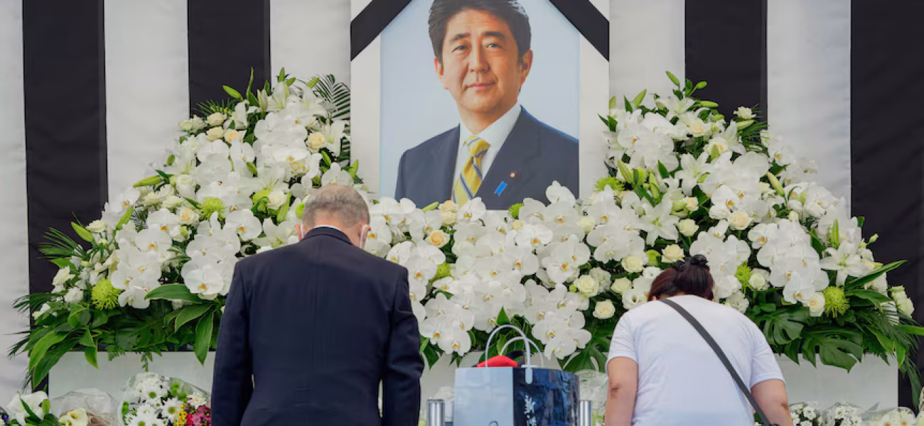 9cf30e168a0dff1e36db0072446b9129