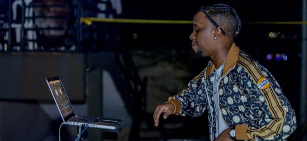 Abavanga-imiziki-na-bo-bazajya-bagaragaza-impushya-zibemerera-gukoresha-ibihangano