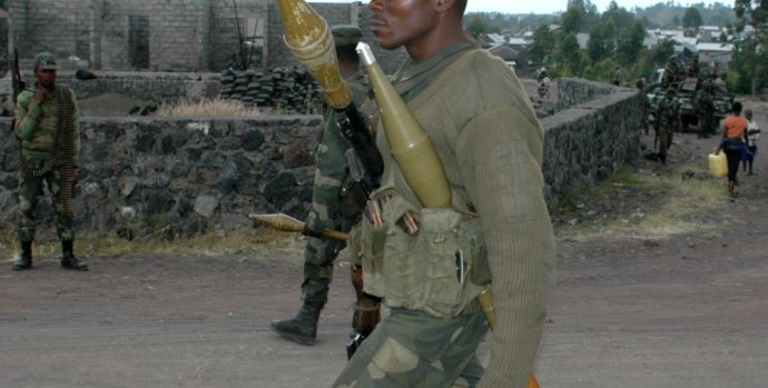 An_element_of_the_FARDC,_Congolese_National_Armed_Forces,_on_patrol_in_Goma._(8776416801)_copy_1000x802