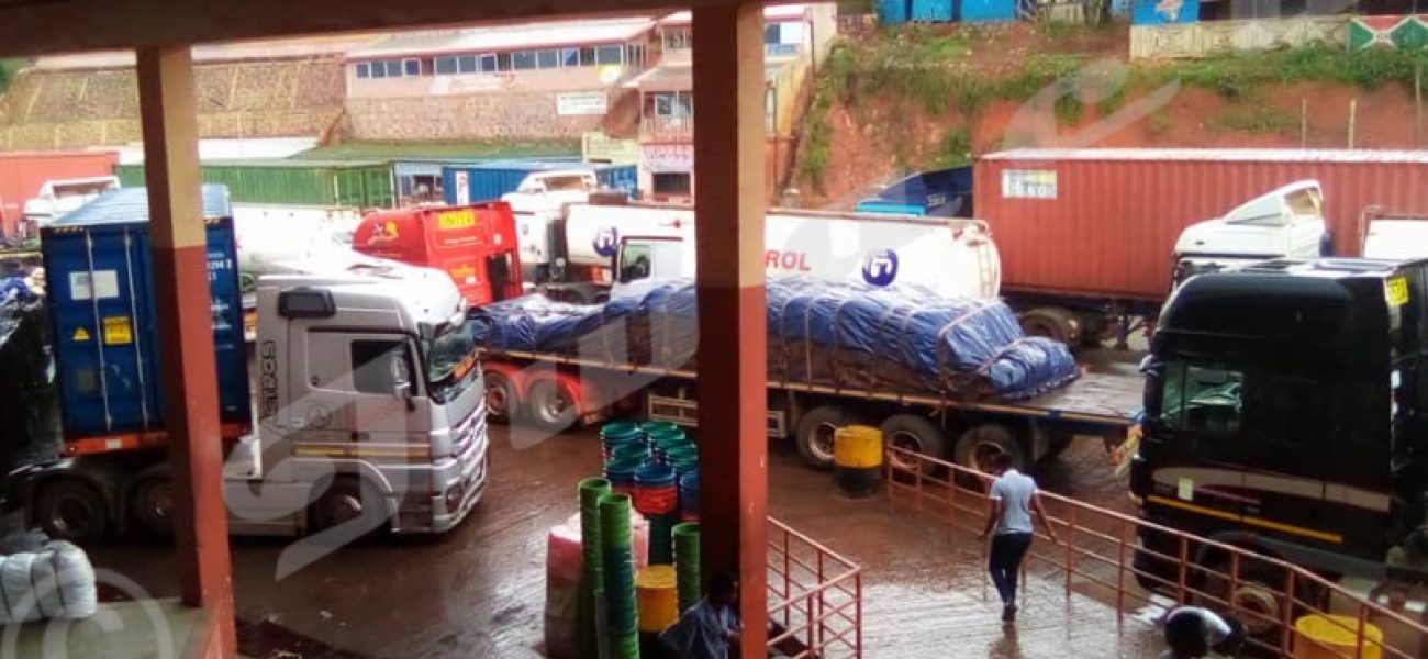 Camions-sur-la-frontiere