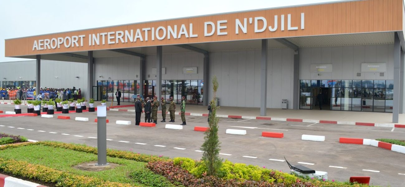 Nouvelle aérogare de l’aéroport international de N’djili à Kinshasa, le 25/06/2015 lors de son inauguration par le Président Joseph Kabila. Radio Okapi/Ph. John Bompengo