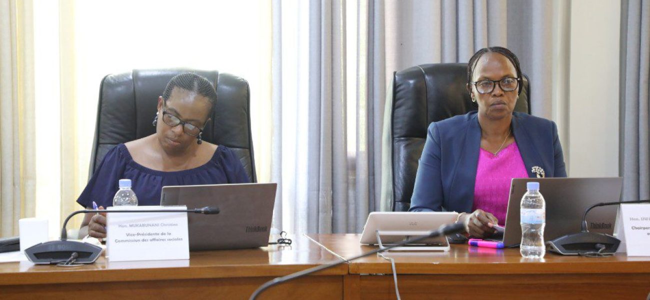 EK3A9068_copy_1000x666