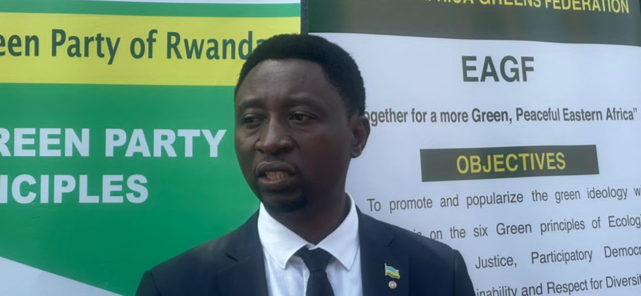 Dr. Habineza yagaragaje ko kuba icyicaro gikuru cya EAGF kigiye kuza mu Rwanda bifite inyungu ku gihugu