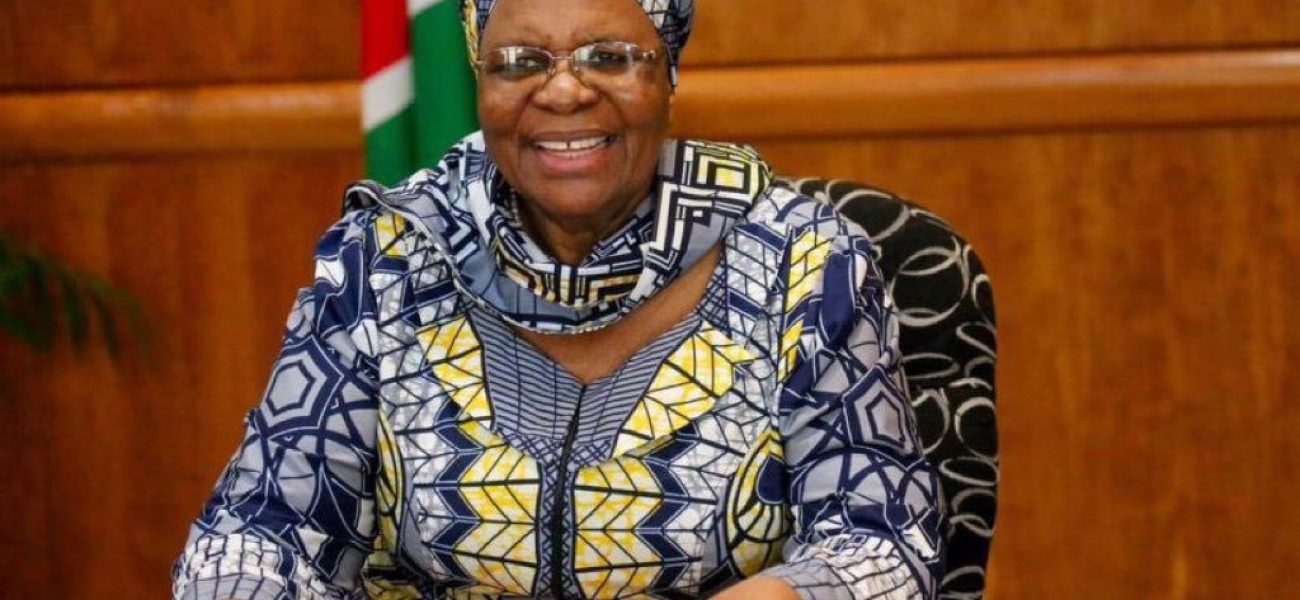 IMG_1411CC-47C01F-18323F-451C44-D7501F-B756A3