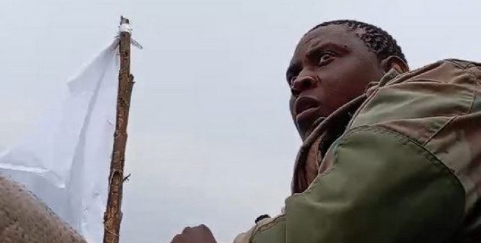 SANDF_white_flag_DRC