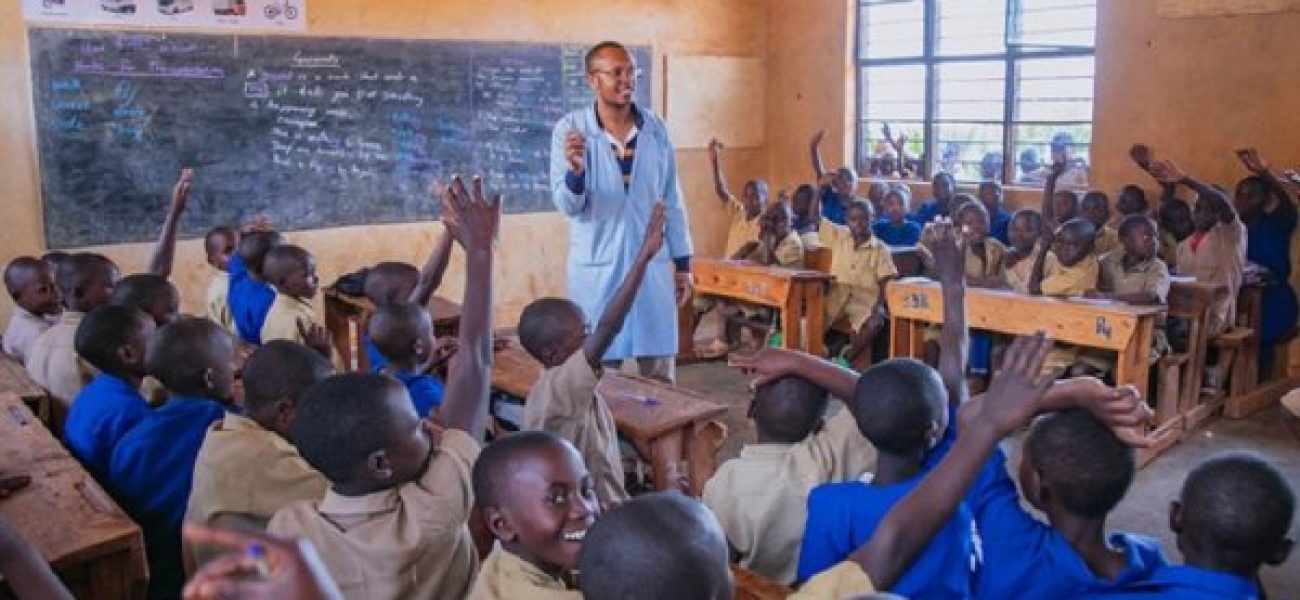 abanyeshuri_babyungukiyemo-dd8d6