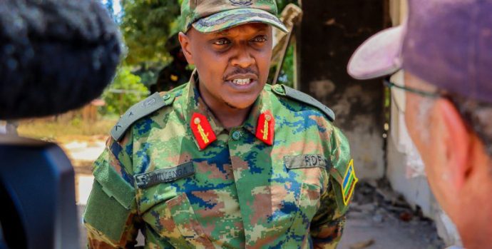 arton170016-978c6-b6169
