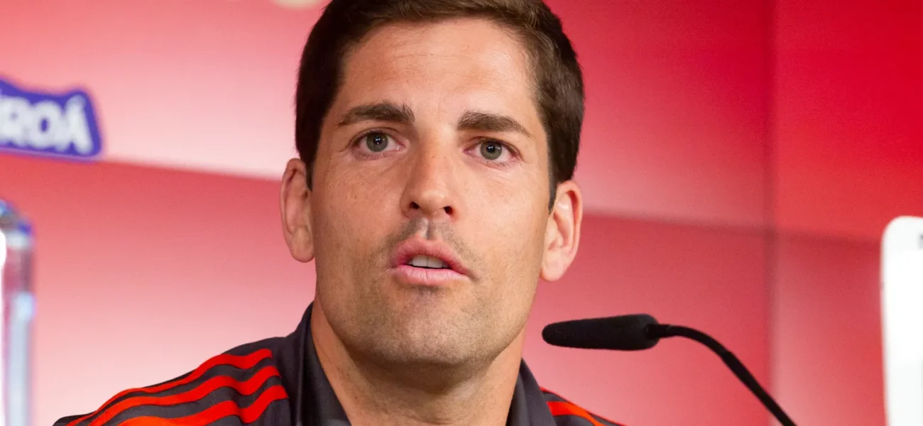 assistant-coach-spain-robert-moreno-1053793246