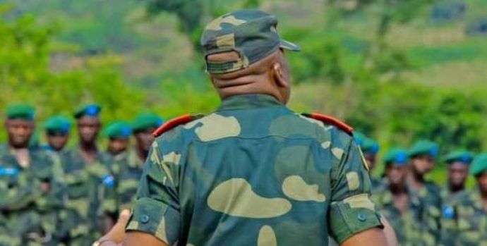 congoquotidien-actualite-rdc-nouvelles-promotions-fardc-richard-leon-kasonga-cibangu-jacques-ychaligonza-nduru-grade-militaire-kinshasa-defense-378-file