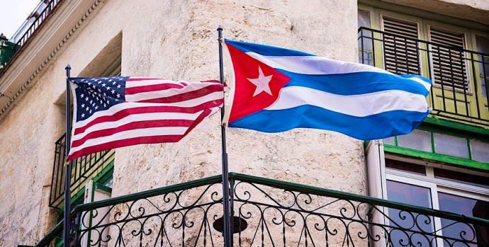 cuba_us-flags