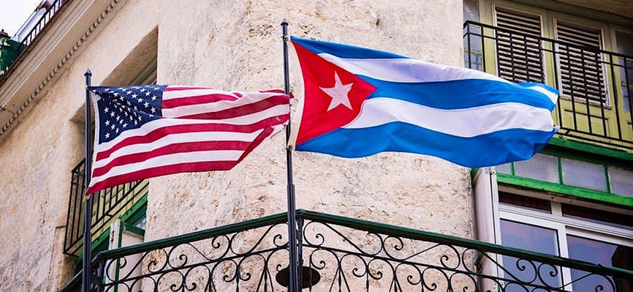 cuba_us-flags