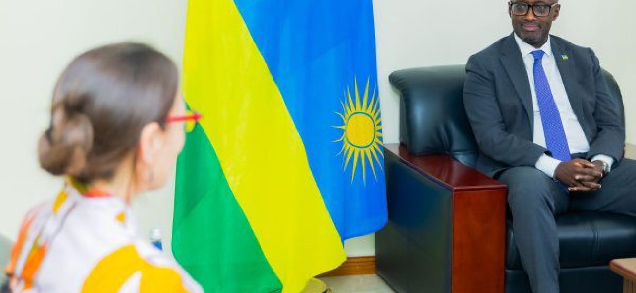 gv6ayfuwkaal-q0-dc1d8