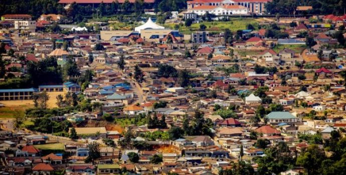 hari_gutegurwa_politike_nshya_igenga_site_z_imiturire_inoze_mu_rwanda-f91fb