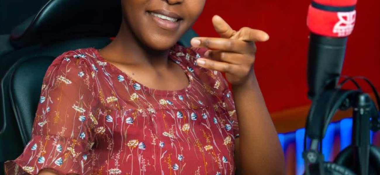 image_870x_67c80de741670