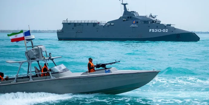 iran-hormuz-blockade-threat