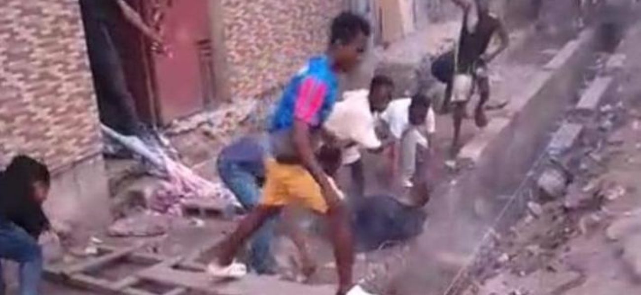 kinshasa_masina_petro_congo_un_policier_lynche_par_la_population_pour_avoir_tire_sur_un_passant_pht_ks_23_juillet_2025_jpg_711_473_1