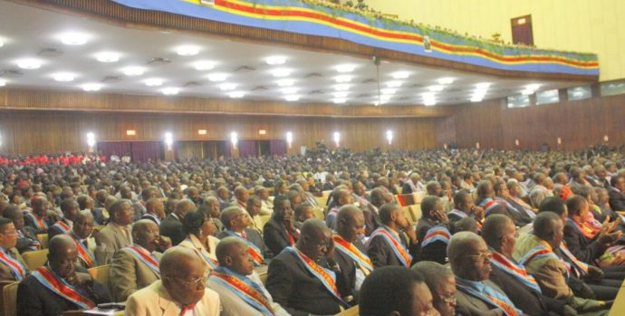palais-du-peuple-Photo-John-Bompengo-20-1170x833