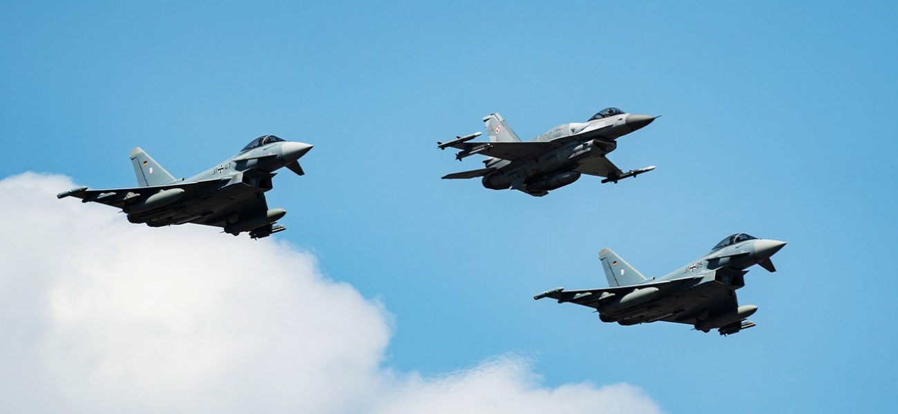 polish-army-f-16-jets