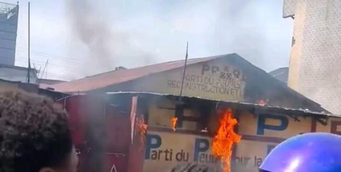 pprd_siege_parti_incendie_par_udps_militants_pht_ks_05_mai_2026_jpeg_711_473_1